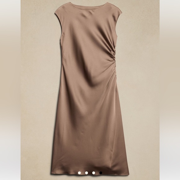 SHIRRED-SIDE SATIN MIDI DRESS Banana NWT - Picture 2 of 3
